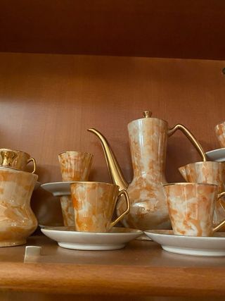 Juego de café de porcelana y cristal