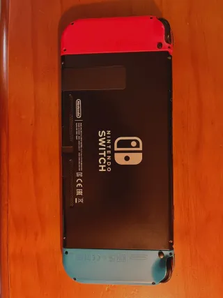 Nintendo Switch + Scheda 64GB