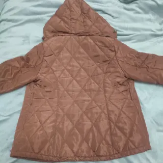 Piumino donna con cappuccio marrone