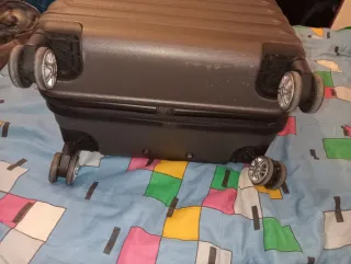 Trolley/Maleta con ruedas gris Medidas: 63x39,5x26