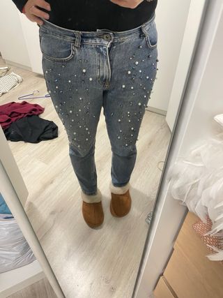 Vaqueros Calzedonia con Perlas y Diamantes