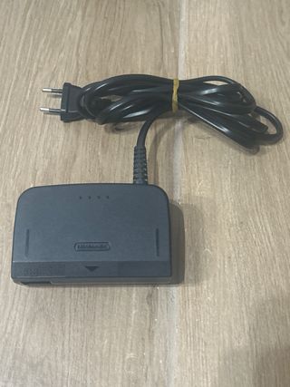 Nintendo 64 Ghiaccio Blu + Controller + Gioco