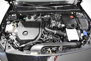 Mercedes CLA 250E SHOOTING BRAKE 8G-TRONIC AMG LINE