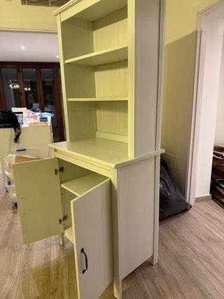 Estantería de madera para salón/comedor