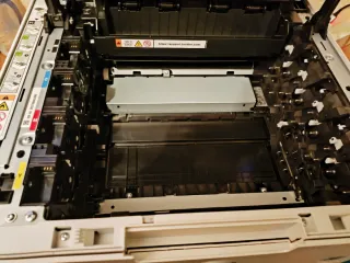 Stampante laser a colori Brother