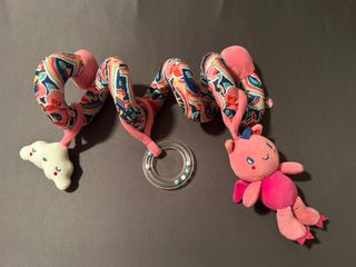 Juguete espiral Tuc Tuc con peluche