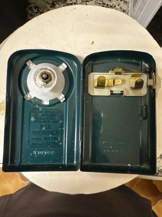 Linterna antigua Wonder Petaca