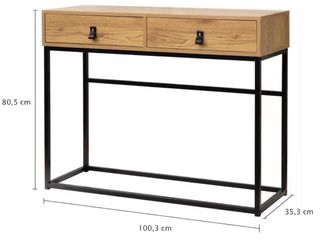 Recibidor de madera y metal