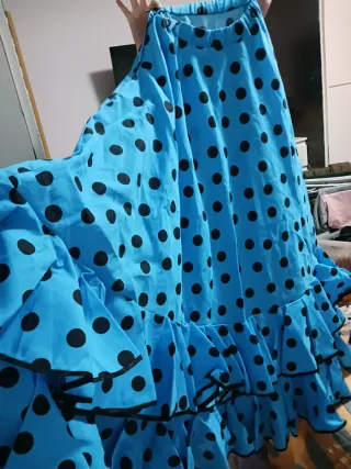 Falda flamenca lunares azul