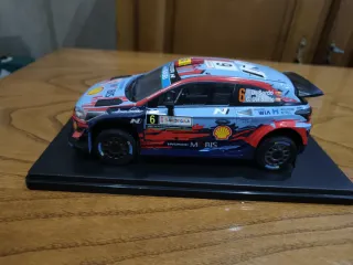 Coche Rally Hyundai i20 WRC 1:24