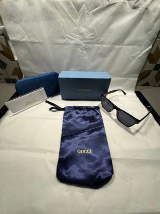 Occhiali da sole Gucci blu