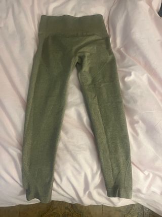 2 Leggings Deportivos Talla S. Gris y beige.