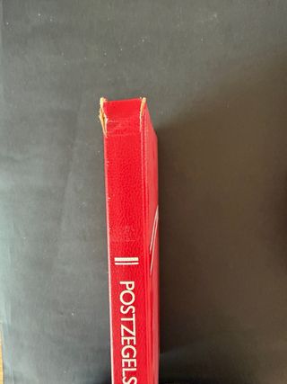 Álbum clasificador 32 páginas de sellos rojo