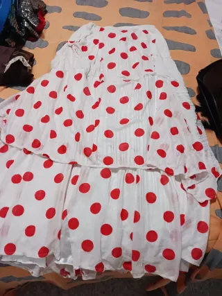 Falda flamenca lunares rojos