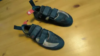 Pies de gato Adidas Five Ten Niad