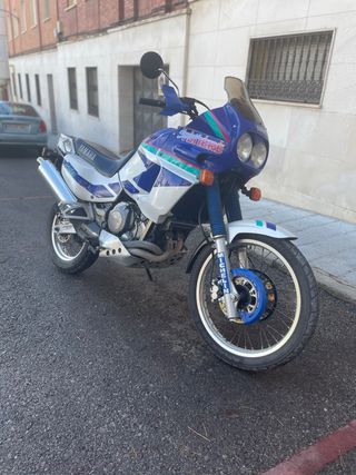 Yamaha XTZ 750 Super Tenere