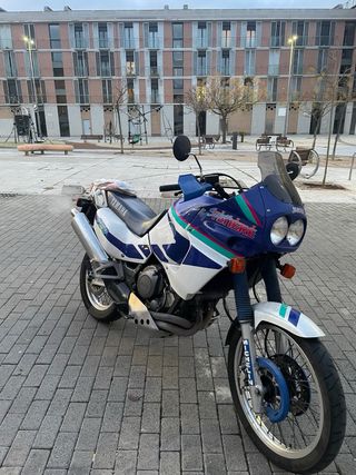Yamaha XTZ 750 Super Tenere