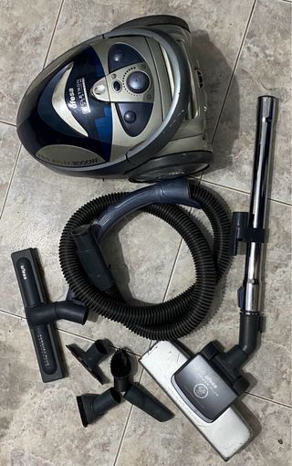 Aspiradora Ufesa Cyclotron Power M