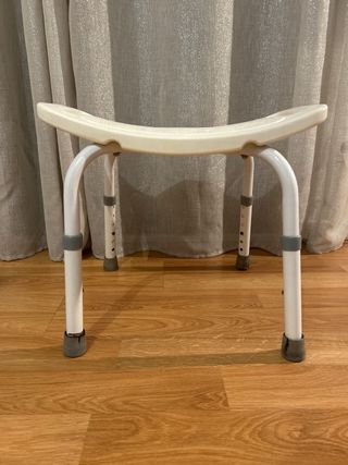 Taburete de ducha blanco