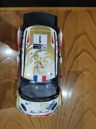 Miniatura Citroën DS3 WRC Loeb