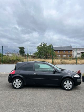 VENDO RENAUL MEGANE 1.6 110cv Gasolina 2005