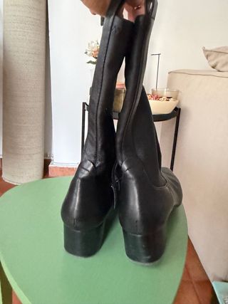 Botines negros Massimo Dutti