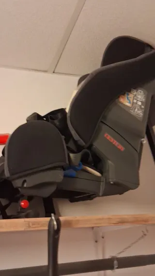 Silla coche contramarcha Tengo 3  Precio por unida