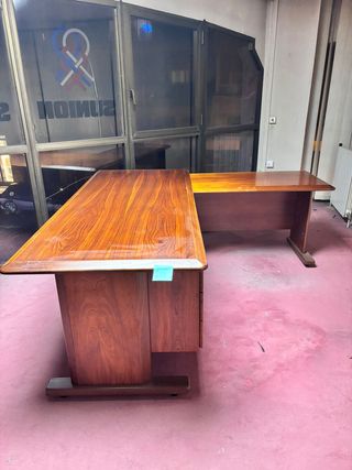 Mesa de despacho ejecutiva madera maciza