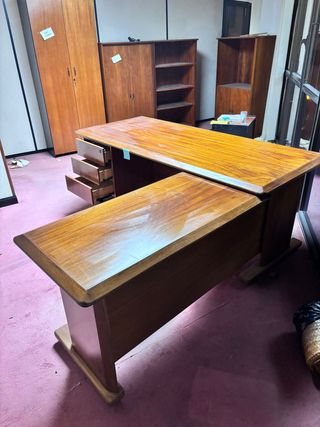 Mesa de despacho ejecutiva madera maciza