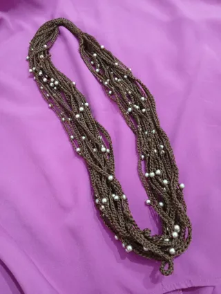 Collane di vari colori