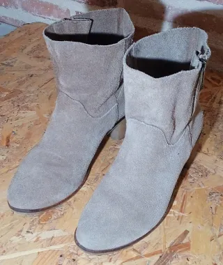 Botines Pull&Bear ante Camel Talla 38