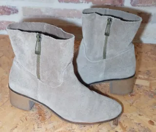 Botines Pull&Bear ante Camel Talla 38