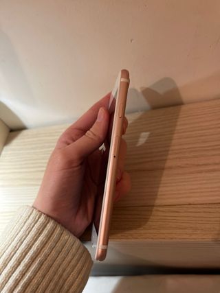 iPhone 8 Oro Rosa - No Funciona