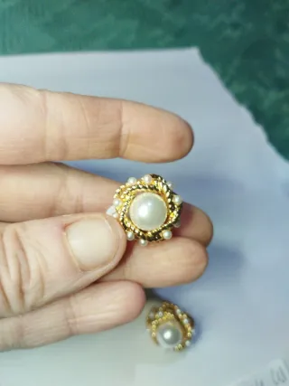 M444 Orecchini clips inox oro perle e perline