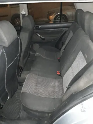 Volkswagen Golf 2002