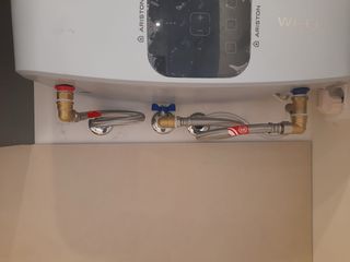 Lampista (electricista,fontanero)