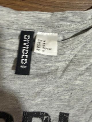 Camiseta H&M GRL PWR Gris Talla M