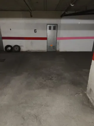 Alquiler de plaza de garaje.en el centro.