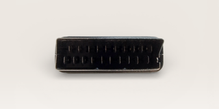 VMC-91 Adaptador SCART y conector RCA (3 puertos)