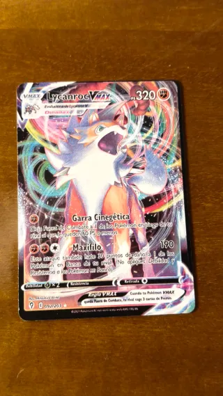 Carta Pokémon Lycanroc VMAX 092/203