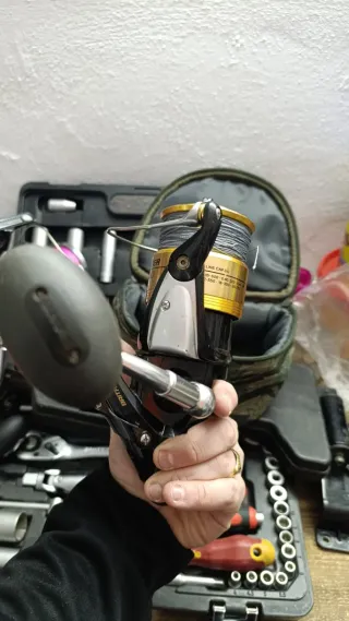 Carrete Shimano Baitrunner 12000D