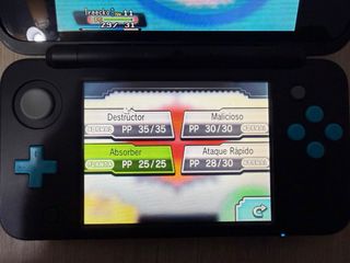 Nintendo 2DS XL + Extra