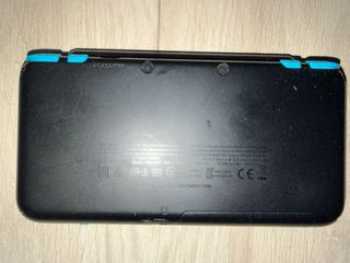 Nintendo 2DS XL + Extra