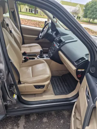 Land Rover Freelander 2011