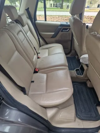 Land Rover Freelander 2011