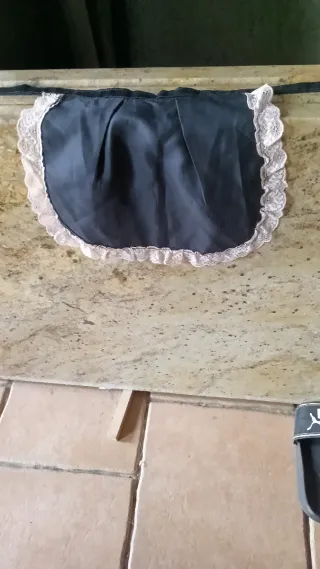 Disfraz naranja lunares volantes