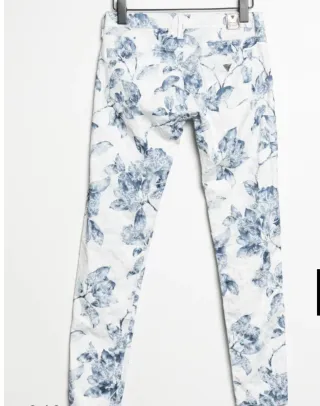 Pantaloni Guess fantasia floreale