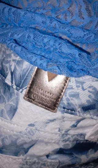 Pantaloni Guess fantasia floreale