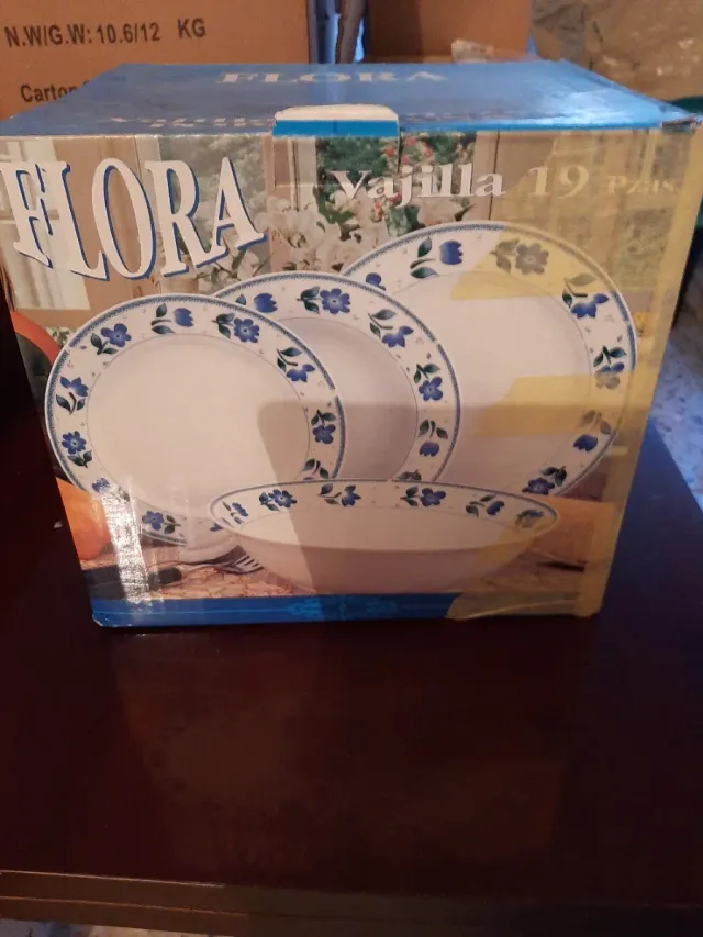 Vajilla Porcelana 19 Piezas Flores Azules