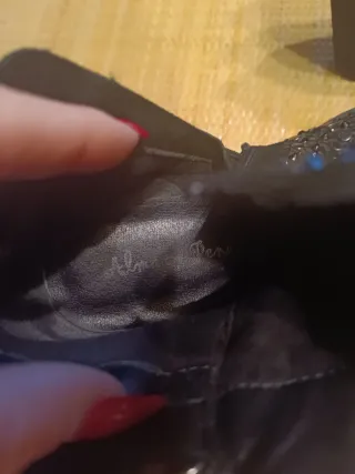 Botines Alma en Pena Negros Tachuelas